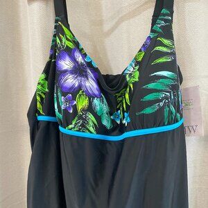 DELTA BURKE NWT SZ 24 WOMENS SWIM DRESS W/ATTC UNDERWARE MOULDED BREAST CUPS